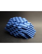 Blauwe constructies van porselein